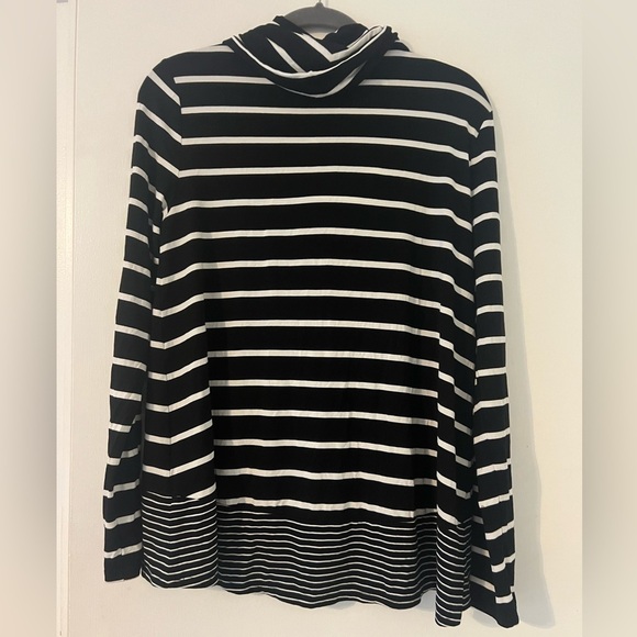 White House Black Market Black and White Striped Cowl Neck top size L (i113) - Picture 3 of 7